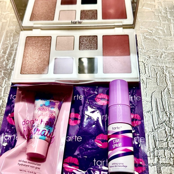 NWT TARTE EYE and CHEEK PALETTE with BONUS STAY SPRAY and MOISTURIZER - Picture 6 of 6